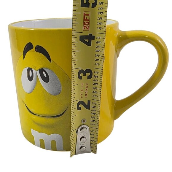 M&M’s Mars Candy Brand NOT YOUR AVERAGE NUT Large Yellow 16 Oz Cup Mug - Picture 10 of 16